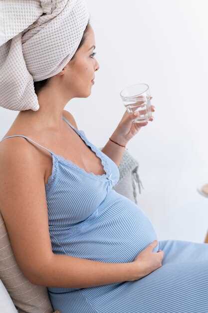 Признаки подтекания вод во время беременности