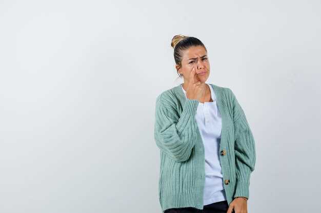 Почему горло болит при глотании