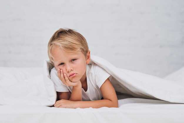 Почему ребенок потеет во время сна